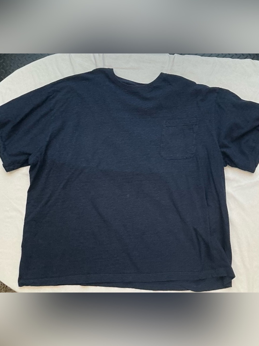 Classic Men's Navy Pocket T-Shirt